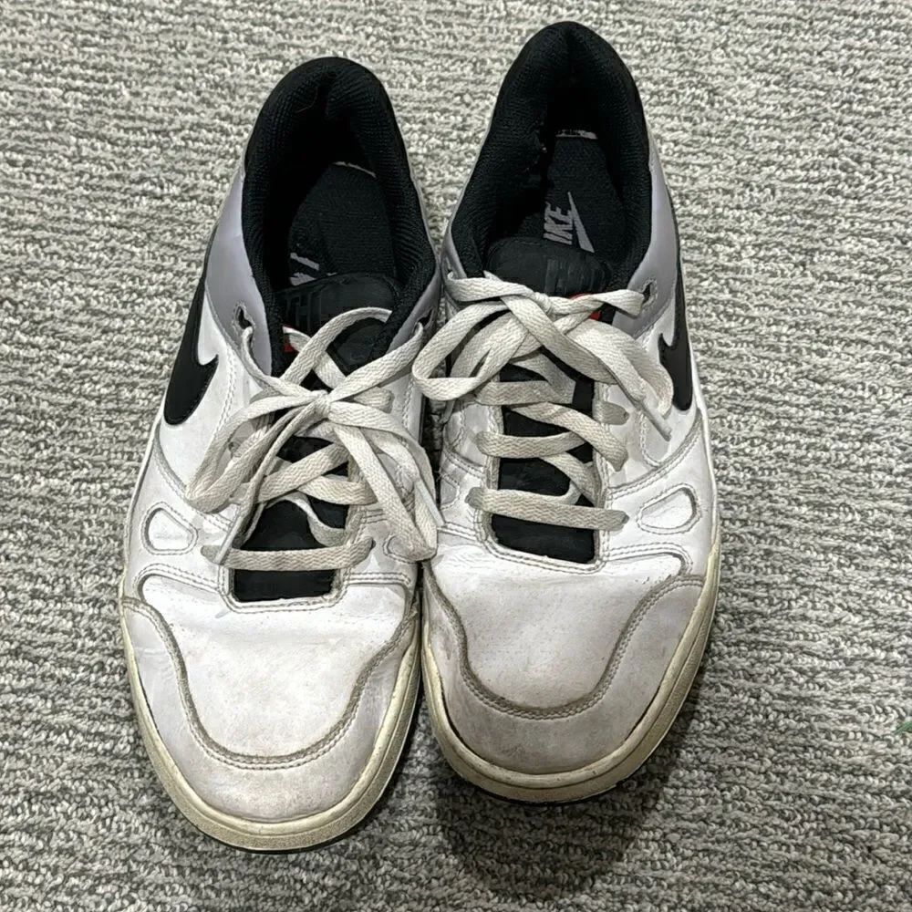 Nike shoes